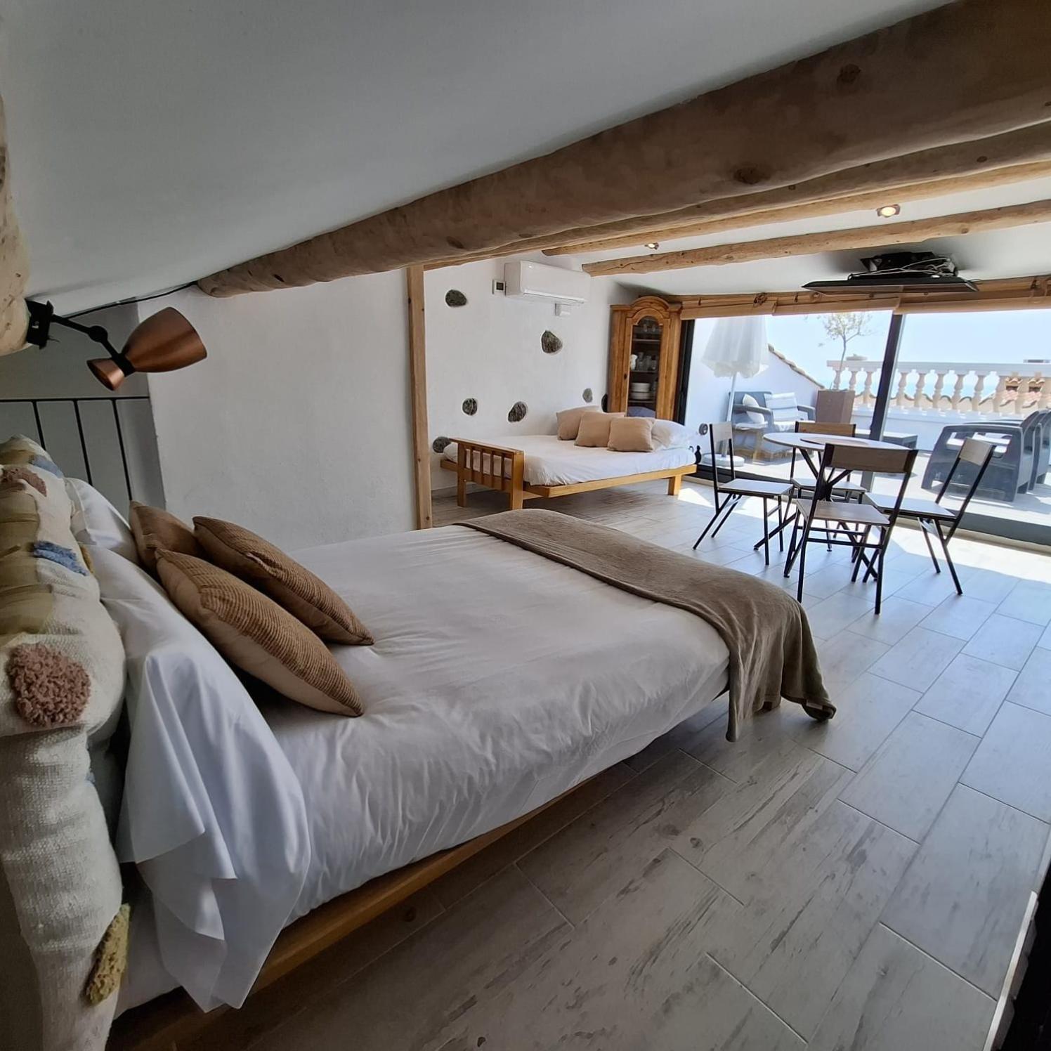 Marina Vila House Масноу Экстерьер фото